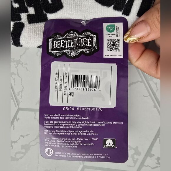 Nwt Beetlejuice Halloween 2 pc Hand Towels - Picture 7 of 7
